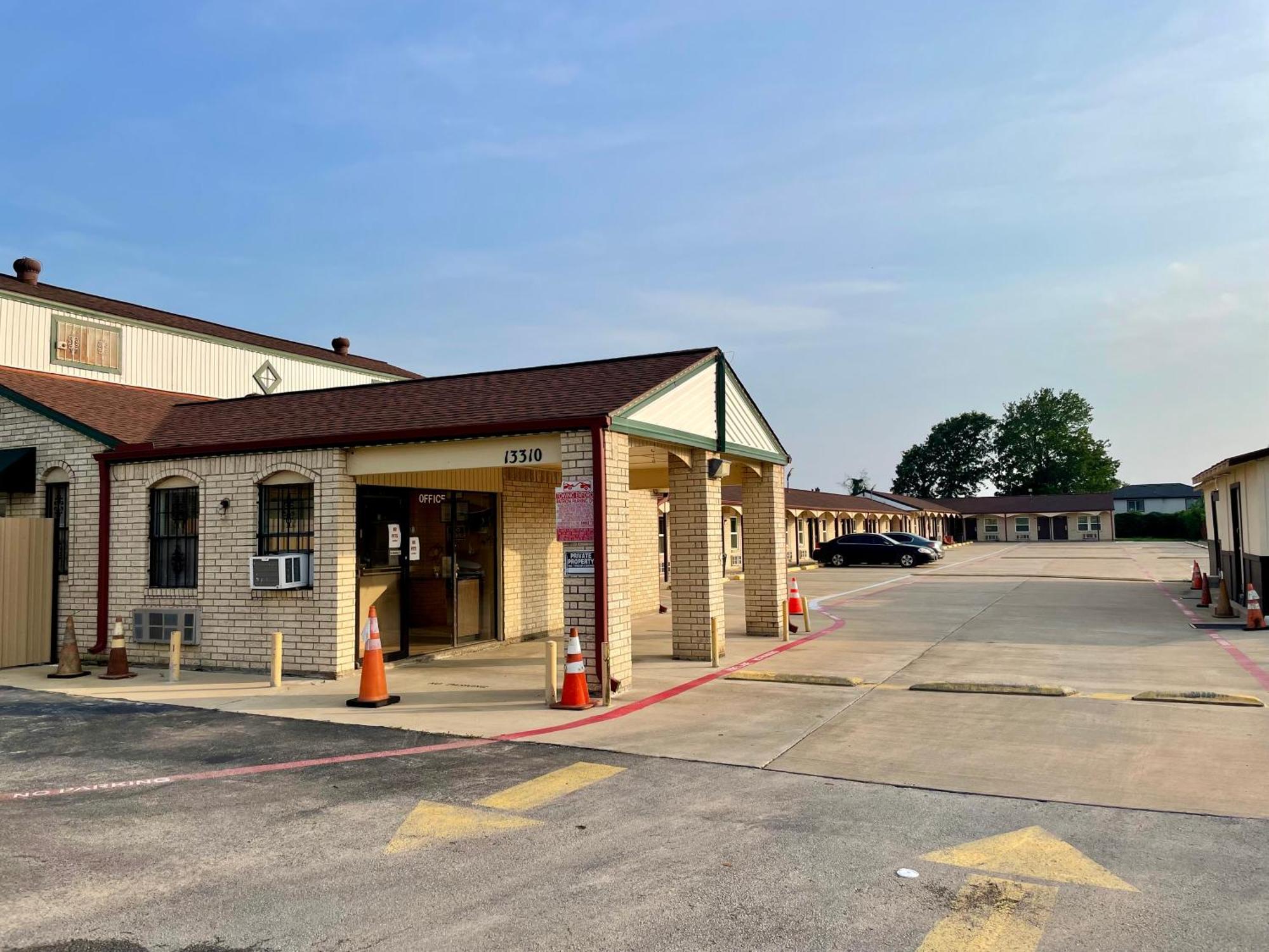 Ankur Inn Motel Dallas Buitenkant foto
